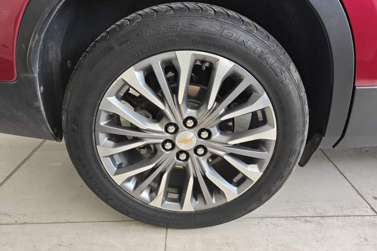 Used Chevrolet Blazer 2020 650T 7-Seater WEI Version Right Rear Wheel Hub