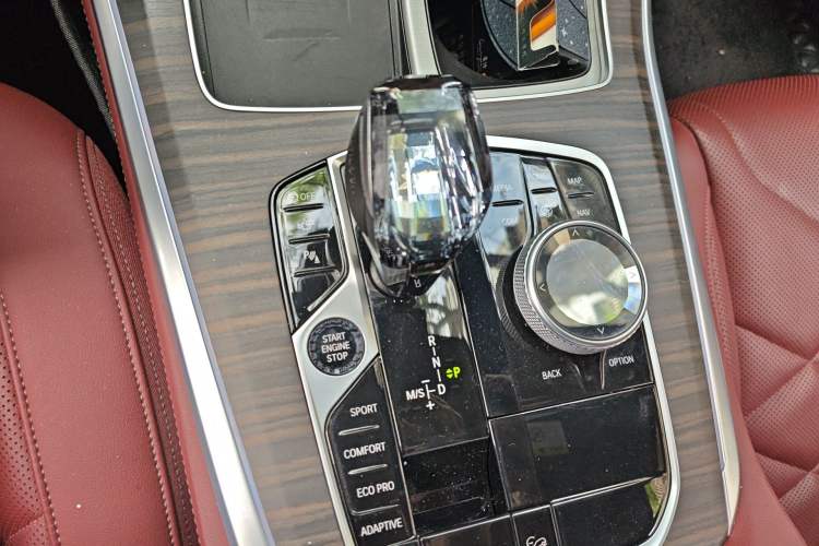 Used BMW X5 2022 Restyled xDrive 40Li M Sport Package Gear Lever