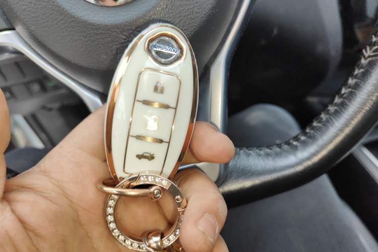 Used Nissan X-Trail 2019 2.0L CVT Smart Connect Comfort Edition 2WD