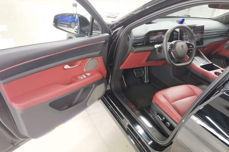 Used Hima AITO M5 2025 Extended-Range Ultra Rear-Wheel-Drive Version Driver Seat