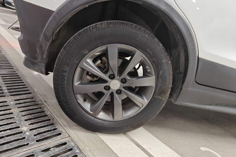 Used BYD Yuan New Energy 2019 EV360 Smart Connect Leading Model Right Rear Wheel Hub