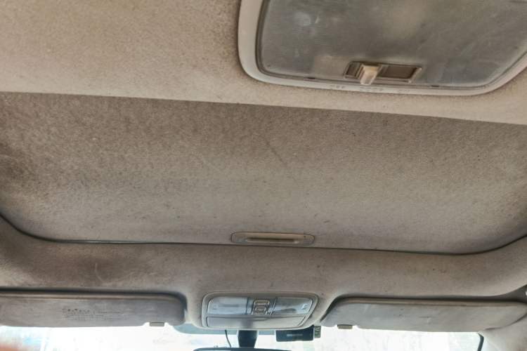 Used Hyundai Celesta 2011 1.6L Manual Luxury Model