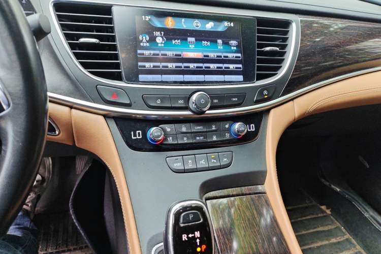 Used Buick LaCrosse 2016 28T Luxury Version
