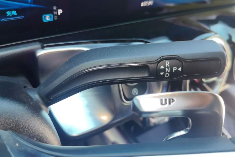 Used Mercedes-Benz GLB AMG 2024 AMG GLB 35 4MATIC Gear Lever