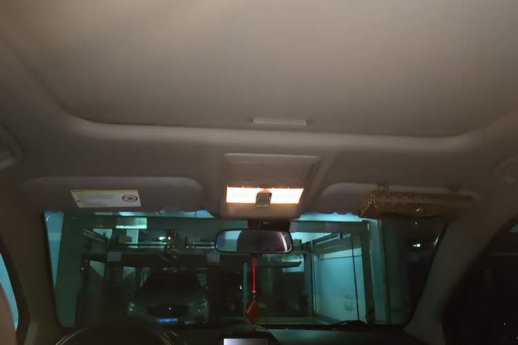 Used Opel Antara 2012 2.4L Two-Wheel-Drive Comfort Edition Headliner