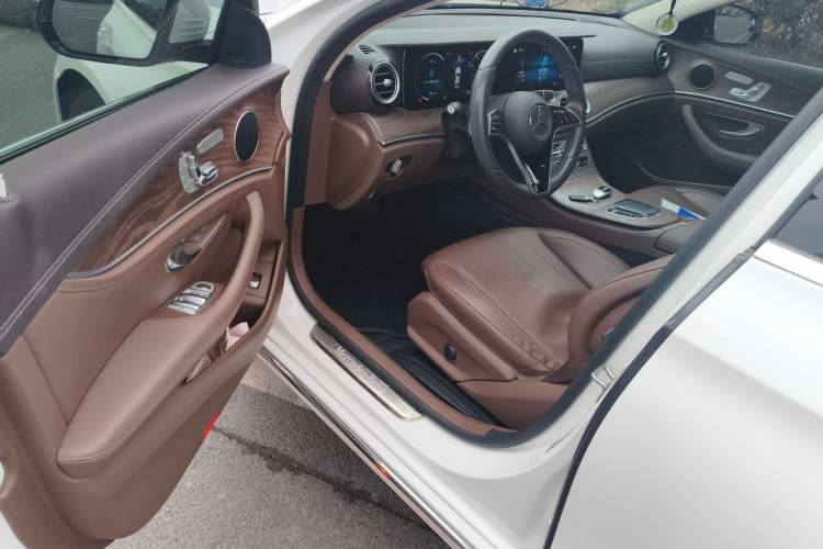 Used Mercedes-Benz E-Class 2021 Facelift E 300 L Stylish Edition
