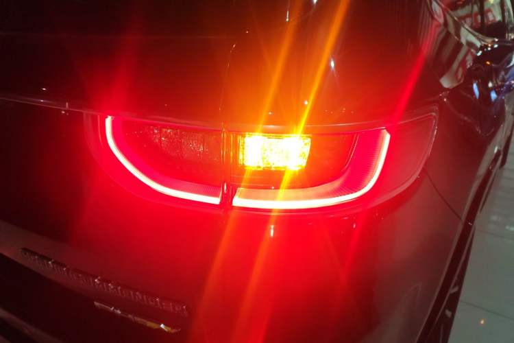 Used Jeep Commander PHEV 2020 2.0T Plug-in Hybrid Enjoyment Version