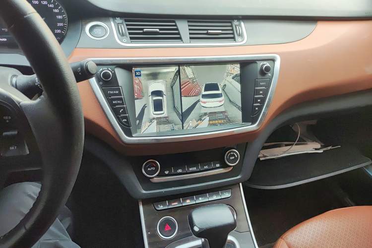 Used Land X7 2018 Geely Xingyue 1.5T Panoramic Supreme Model
