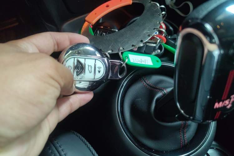 Used MINI 2019 2.0T COOPER S Artist Five-Door Edition Interior 1