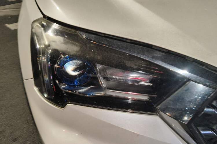 Used Venucia T60 2018 1.6L Manual Smart Cool Version China VI Standard