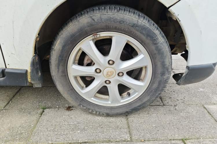 Used CHANGAN KAICHENG Ounuo S 2014 1.5L Base Version
