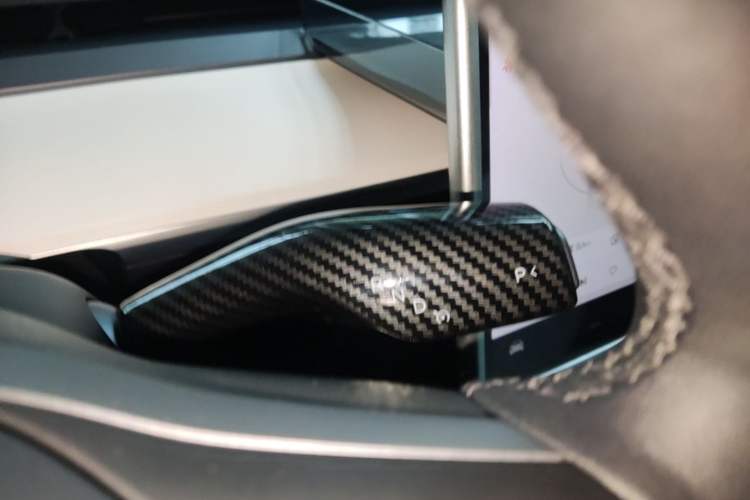 Used Tesla Model Y 2021 Long-Range All-Wheel-Drive Version