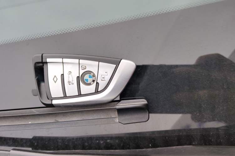 Used BMW X5 2022 xDrive 40Li M Sport Package