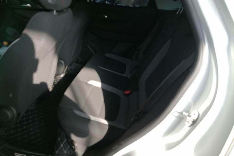 Used Chevrolet Trailblazer 2019 435T Redline CVT Two-Wheel-Drive Sharp Edition China VI Standard
