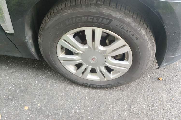 Used Cadillac SRX 2014 3.0L Luxury Model Right Front Wheel Hub