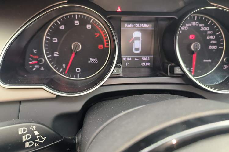 Used Audi A5 2012 2.0TFSI Sportback Odometer Close Up