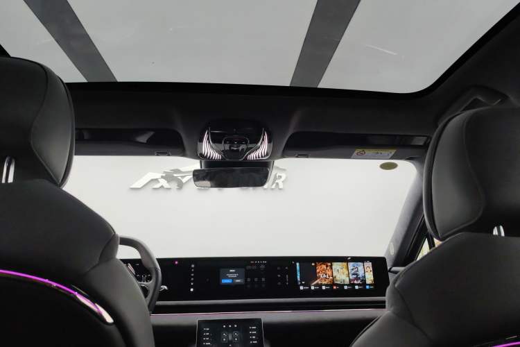 Used VOYAH PASSION 2023 Four-Wheel Drive Long-Range Version
