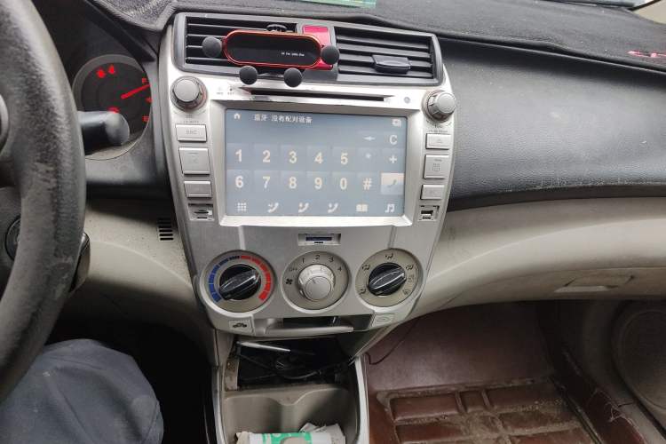 Used Honda City Classic 2008 1.5L manual Elite Edition Audio And AC Panel