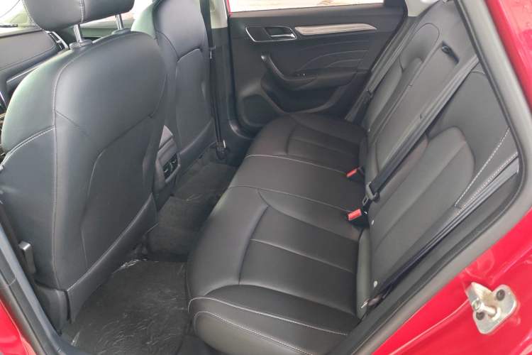 Used Roewe i6 2017 20T Automatic Internet Smart Edition