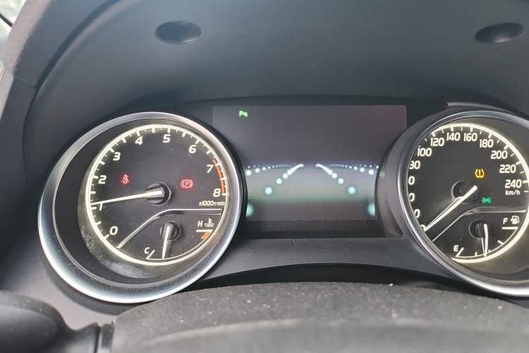 Used Toyota Camry 2018 2.0G Luxury Edition