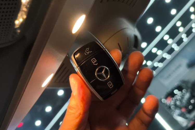 Used Mercedes-Benz E-Class 2017 E 300 L Luxury Model