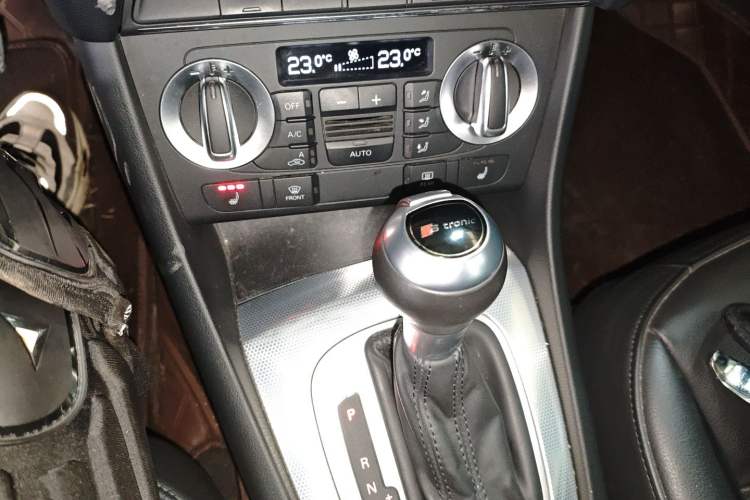 Used Audi Q3 2015 35 TFSI Comfort Model