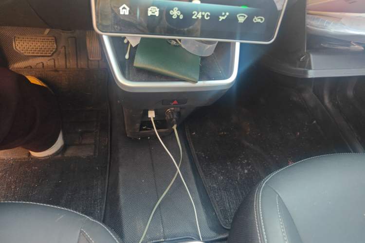 Used NETA V 2021 Long-Range Entertainment Edition Upgrade Model
