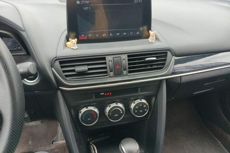 Used Mazda CX-4 2021 2.0L Automatic Two-Wheel Drive Blue Sky Dynamic Edition Audio And AC Panel