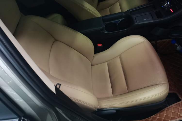 Used Lexus CT 2014 CT200h Elite Edition Monochrome