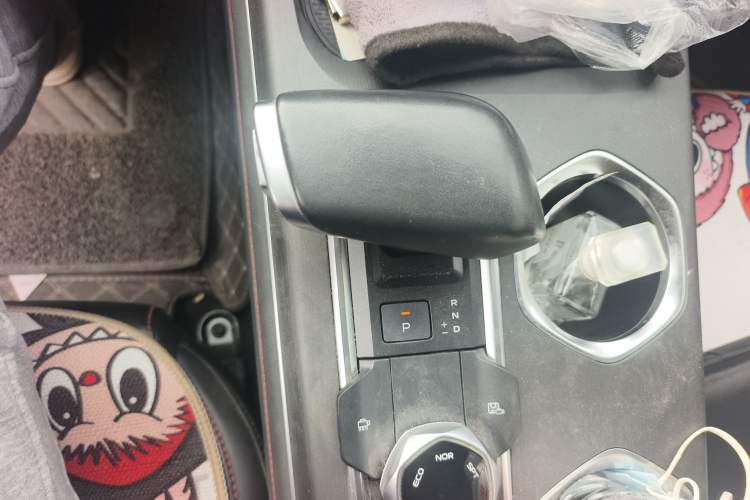 Used CHANGAN CS55PLUS 2022 2nd Generation 1.5T DCT Prestige Version Gear Lever