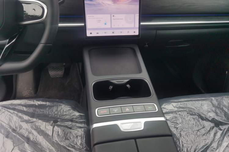 Used Chery Tiggo 7 C-DM 2025 1.5T 120KM Luxury Trim