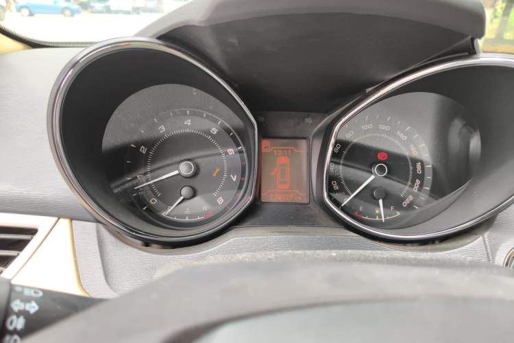 Used Chery Arrizo 7 2014 1.6L CVT ZhiShang Magic Edition Instrument Cluster
