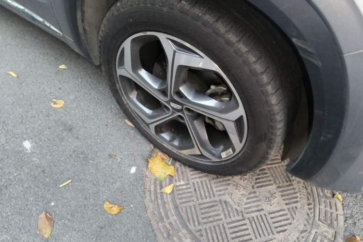 Used Geely Auto Monjaro L 2024 2.0TD High-Power Automatic Two-Wheel Drive Yunqi Version