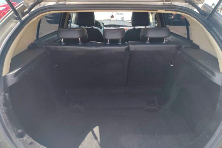 Used Geely Auto Vision S1 2018 1.5L CVT Fongchi Model Trunk