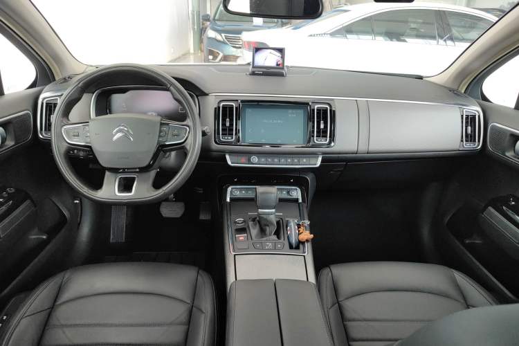 Used Citroen C6 2017 380THP Luxury Version