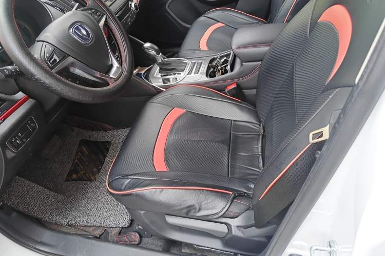 Used CHANGAN CS55 2018 1.5T Automatic Colorful Edition China V Standard