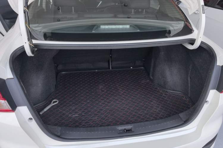 Used Nissan Lannia 2021 1.6L CVT Cool Edition
