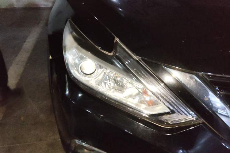 Used Nissan Teana 2016 2.0L XE Fashion Edition Right Front Headlight