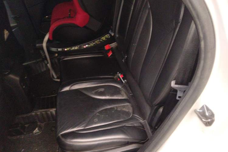 Used Lincoln MKC 2017 2.0T Two-Wheel Drive Deluxe Edition