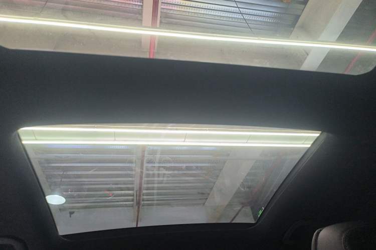 Used Mercedes-Benz GLC 2016 GLC 260 4MATIC Dynamic Edition Headliner