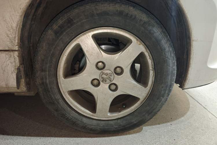 Used Peugeot 207 2011 Sedan 1.4L Manual Yule Edition
