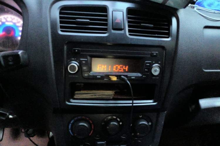 Used Dongfeng Fengon 330 2014 1.5L Manual Utility Version DK15
