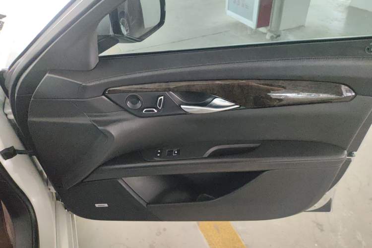 Used Cadillac CT6 2017 28T Luxury Model