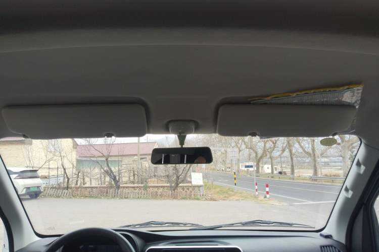 Used CHANGAN KAICHENG Ruixing EM80 2025 Cargo Version Standard 2-Seater 300 km Side-Hinged Doors Headliner