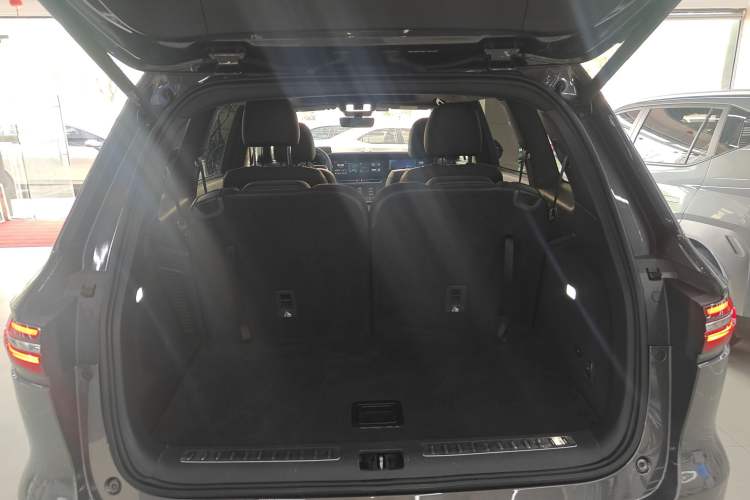 Used Li Auto ONE 2020 Extended-Range 6-Seater Version Trunk