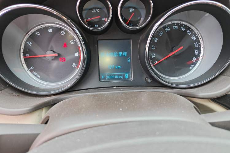 Used Buick Regal 2014 2.0L Leading Fashion Edition
