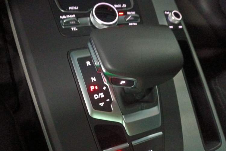 Used Audi Q5L 2018 40 TFSI Prestige Fashion Edition China VI