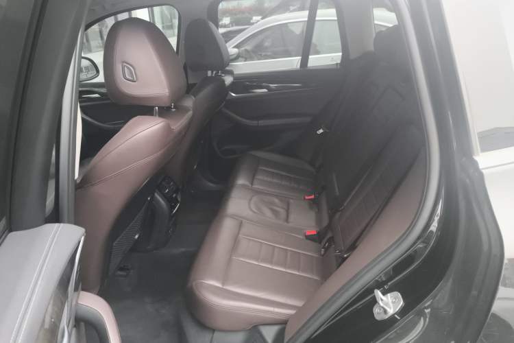 Used BMW X3 2020 xDrive30i Luxury Model with M Sport Package
