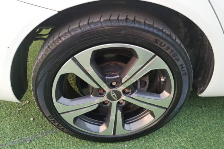 Used Chery Arrizo 5 2019 1.5L CVT Leisure Edition China V standard