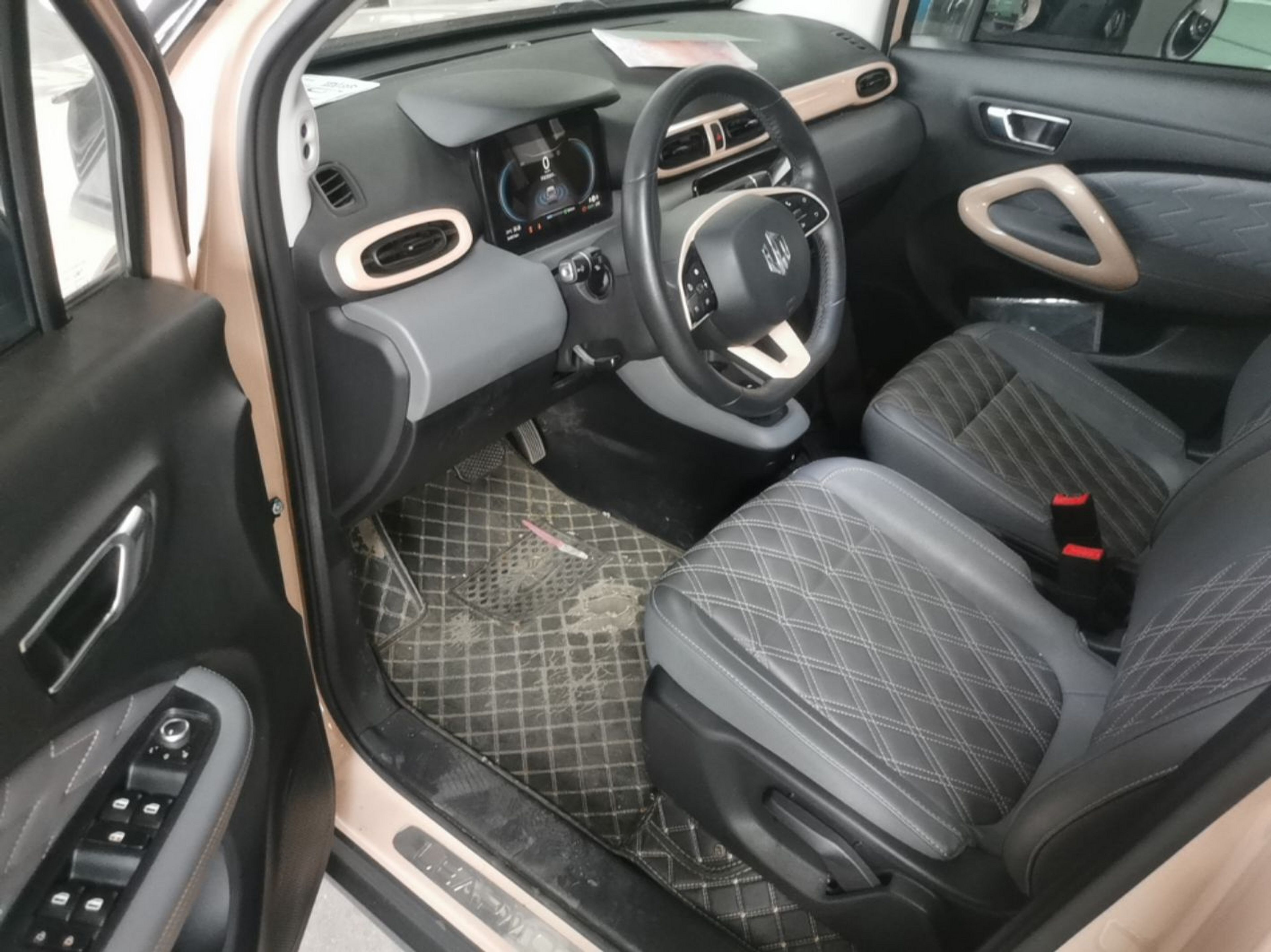 Vordere Reihe im Auto